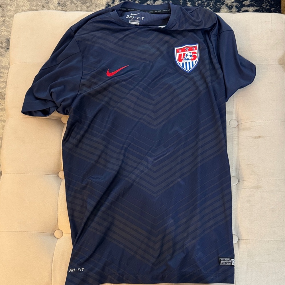 Nike Men's Dark Blue Soccer Jersey